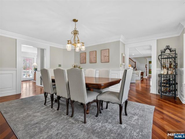 240 Green Ridge Road, Franklin Lakes, NJ 07417