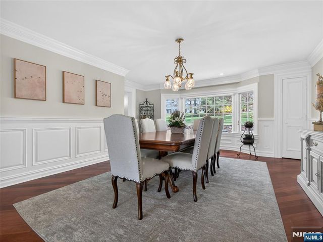 240 Green Ridge Road, Franklin Lakes, NJ 07417