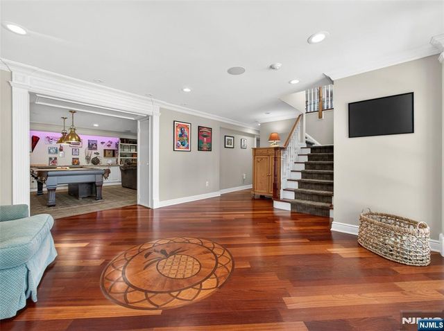 240 Green Ridge Road, Franklin Lakes, NJ 07417