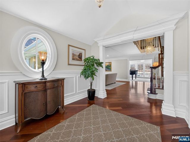 240 Green Ridge Road, Franklin Lakes, NJ 07417