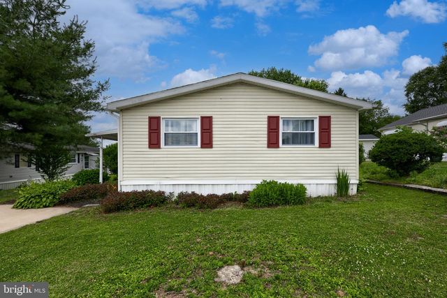 671 LILAC DR, New Providence, PA 17560