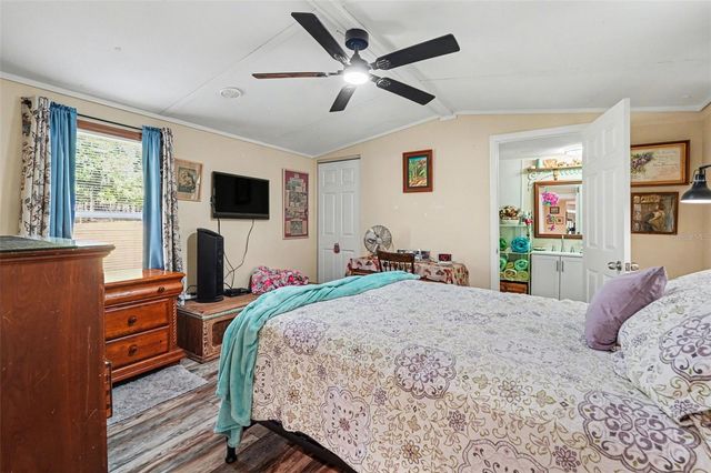9243 COOPER TERRACE, Brooksville, FL 34601