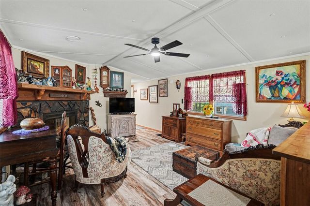 9243 COOPER TERRACE, Brooksville, FL 34601