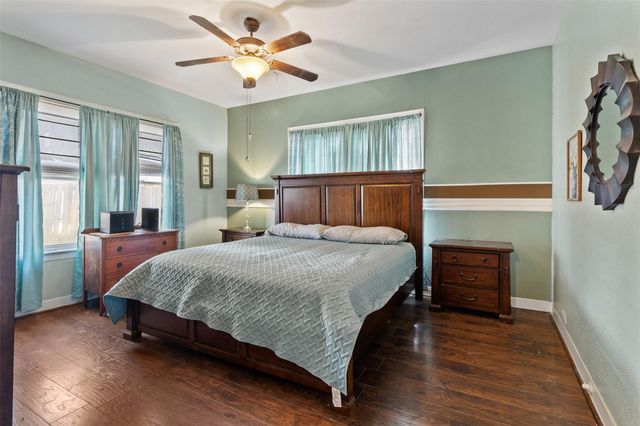 205 Jephson Drive, Alvin, TX 77511