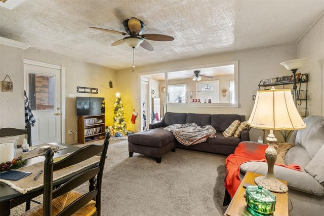 205 Jephson Drive, Alvin, TX 77511