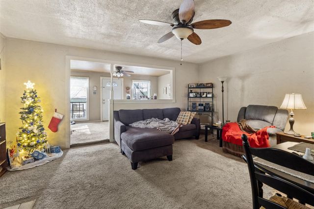 205 Jephson Drive, Alvin, TX 77511