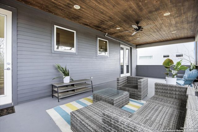 615 Fulton Ave Bldg 3, San Antonio, TX 78212