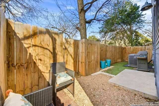 615 Fulton Ave Bldg 3, San Antonio, TX 78212