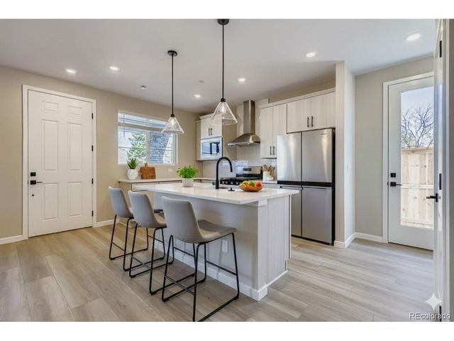 3875 W 83rd Ln, Westminster, CO 80031