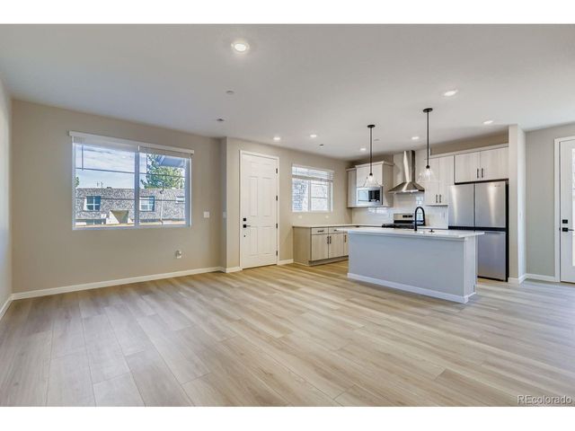 3875 W 83rd Ln, Westminster, CO 80031