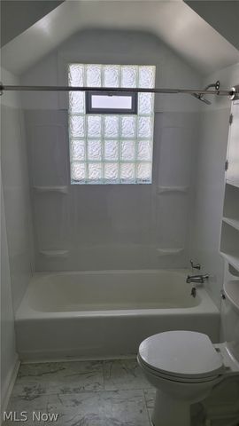 1810 Saint Elmo Avenue NE, Canton, OH 44705
