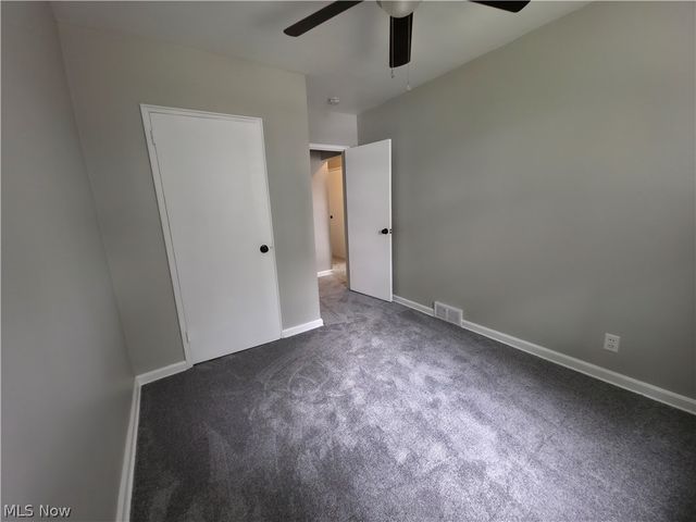 1810 Saint Elmo Avenue NE, Canton, OH 44705