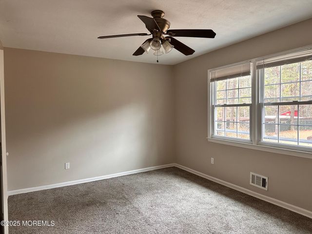 702 Cassville Road, Jackson, NJ 08527