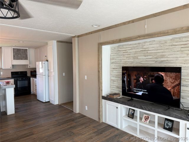 505 Cale Lane, Calera, OK 74730