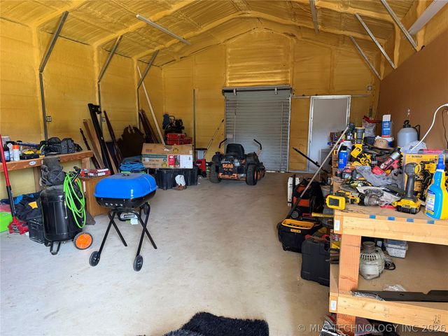 505 Cale Lane, Calera, OK 74730