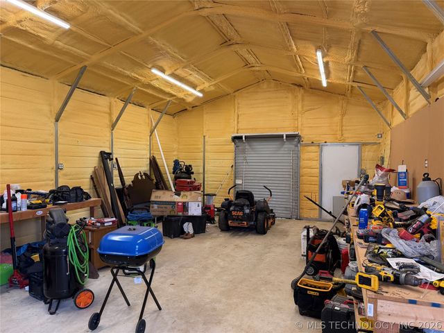 505 Cale Lane, Calera, OK 74730