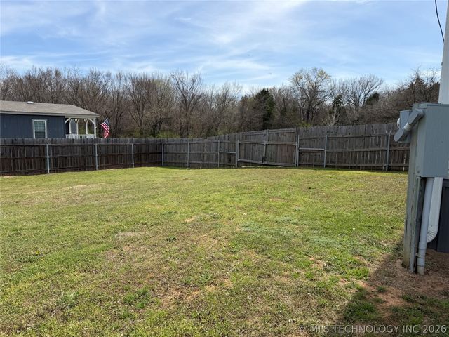 505 Cale Lane, Calera, OK 74730