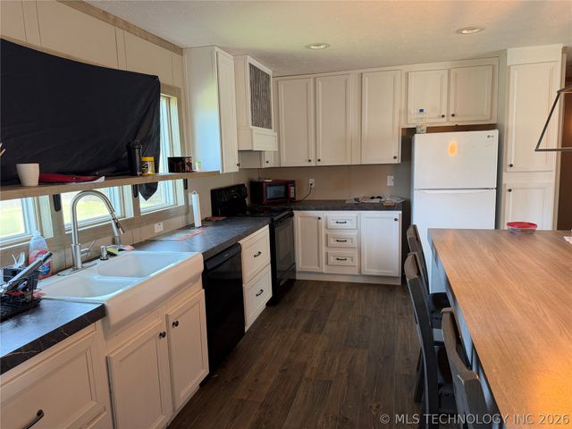 505 Cale Lane, Calera, OK 74730