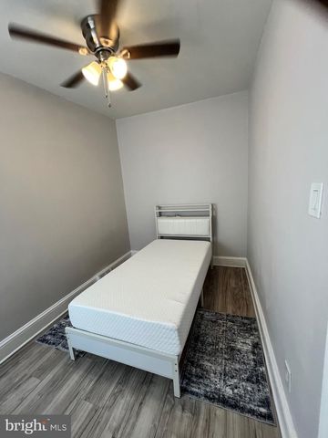 2048 N DARIEN ST, Philadelphia, PA 19122