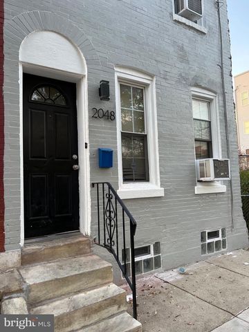 2048 N DARIEN ST, Philadelphia, PA 19122