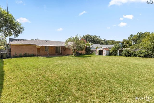 4512 WESTWARD DRIVE, Wichita Falls, TX 76308