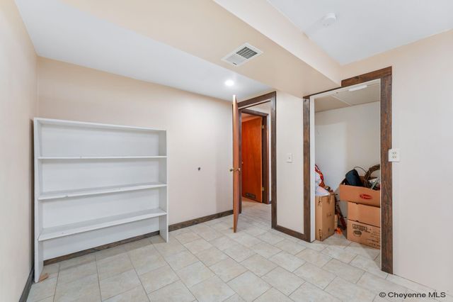 1808 S FIFTH AVE, Cheyenne, WY 82007