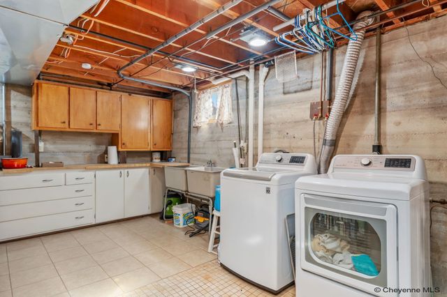 1808 S FIFTH AVE, Cheyenne, WY 82007