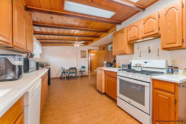 1808 S FIFTH AVE, Cheyenne, WY 82007
