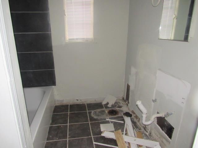 1439 MENAGER RD, Memphis, TN 38106