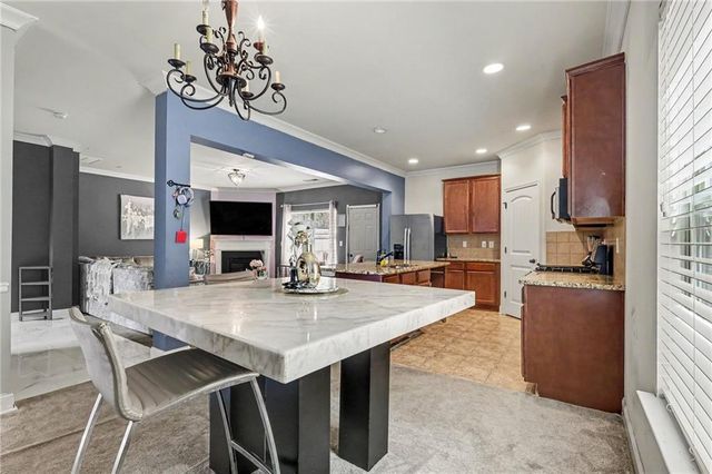 2780 Lakeview Walk, Decatur, GA 30035