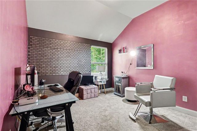 2780 Lakeview Walk, Decatur, GA 30035