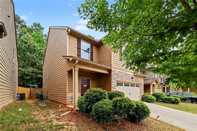 2780 Lakeview Walk, Decatur, GA 30035