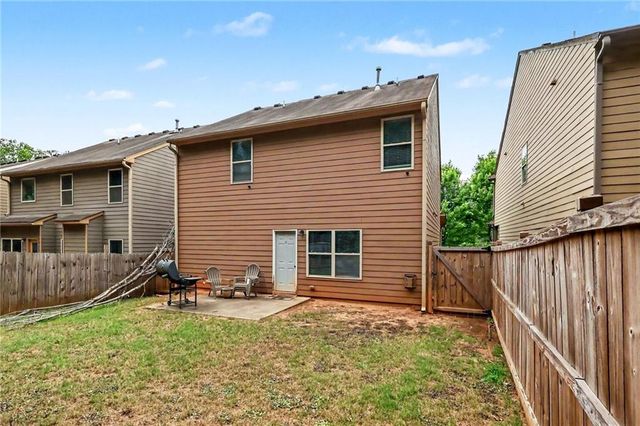 2780 Lakeview Walk, Decatur, GA 30035