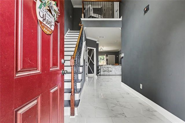 2780 Lakeview Walk, Decatur, GA 30035