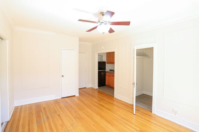 5419 S Harper Avenue 311, Chicago, IL 60615