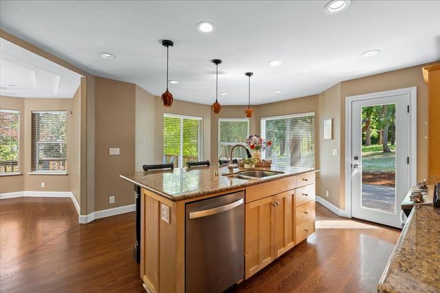 12609 Oak Cir, Grass Valley, CA 95945