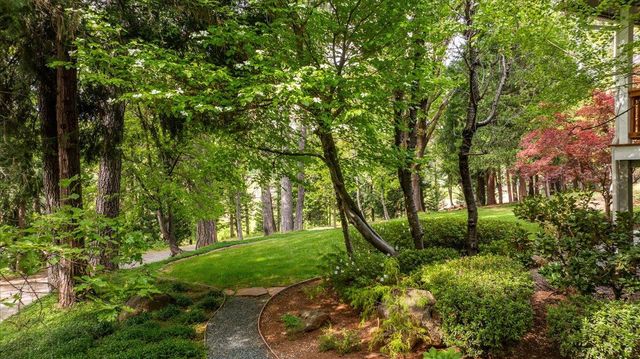 12609 Oak Cir, Grass Valley, CA 95945
