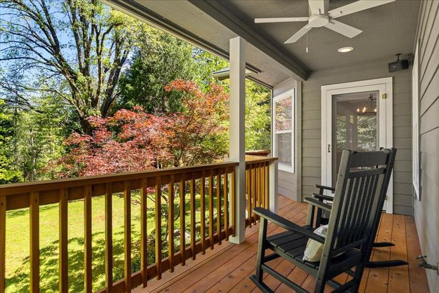 12609 Oak Cir, Grass Valley, CA 95945