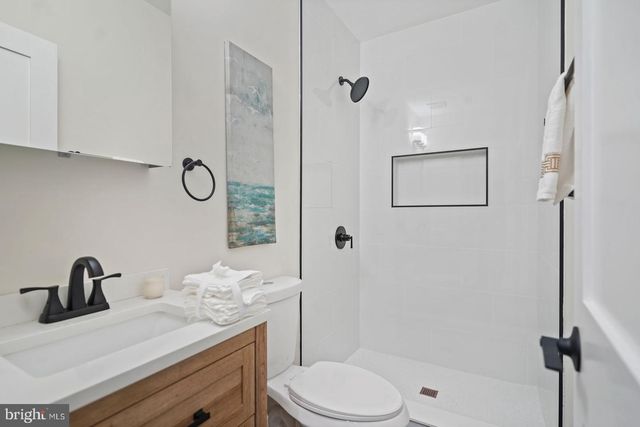 1507 DELMONT LN, Takoma Park, MD 20912