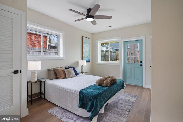 1507 DELMONT LN, Takoma Park, MD 20912