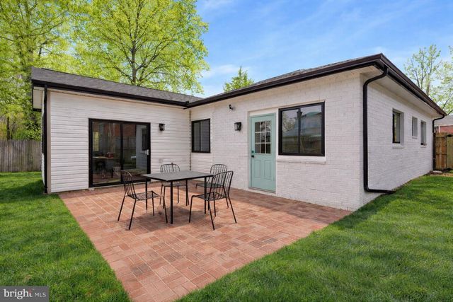 1507 DELMONT LN, Takoma Park, MD 20912