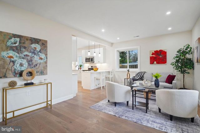 1507 DELMONT LN, Takoma Park, MD 20912