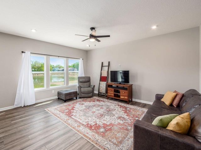 1524 Georgia Road, Circleville, OH 43113