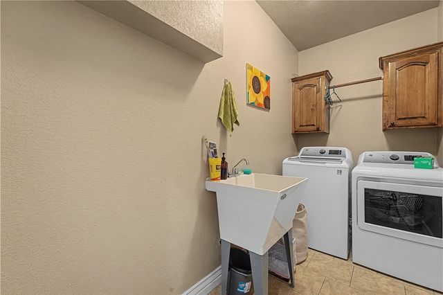 484 N Rocky Crossing, Fayetteville, AR 72704