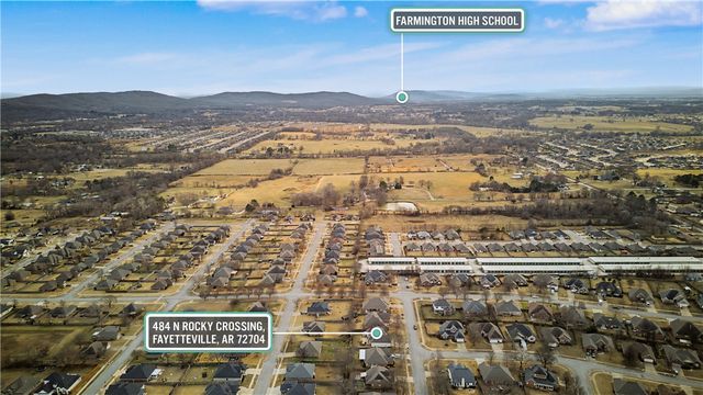 484 N Rocky Crossing, Fayetteville, AR 72704