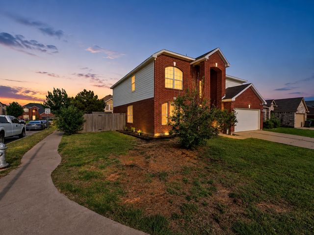 7301 Tin Cup Drive, Arlington, TX 76001