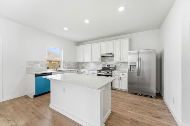 7301 Tin Cup Drive, Arlington, TX 76001