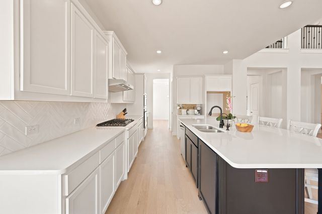 1902 Hamilton Park Drive, Mansfield, TX 76063