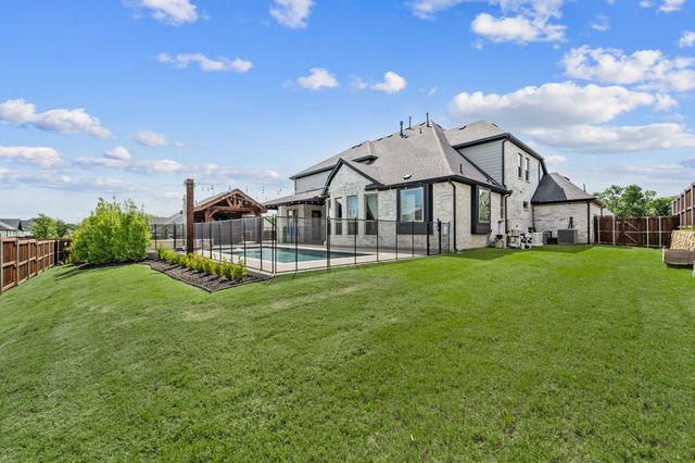 1902 Hamilton Park Drive, Mansfield, TX 76063