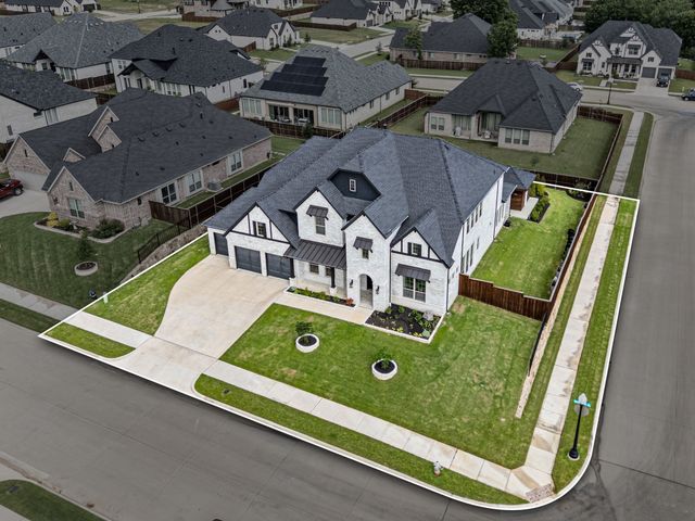 1902 Hamilton Park Drive, Mansfield, TX 76063